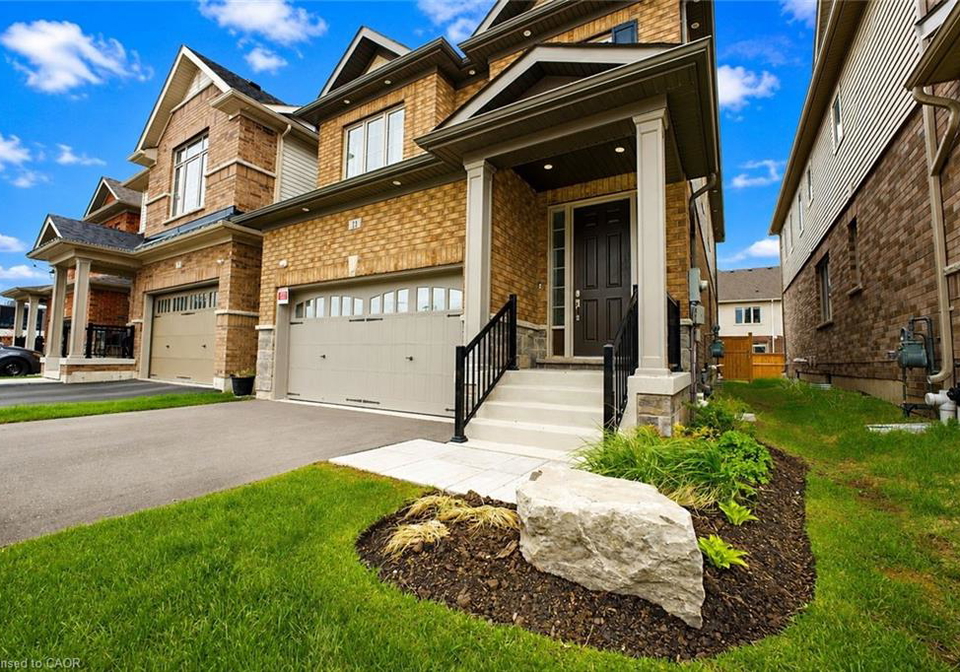 11-william-dunlop-street-kitchener-ontario-40829821