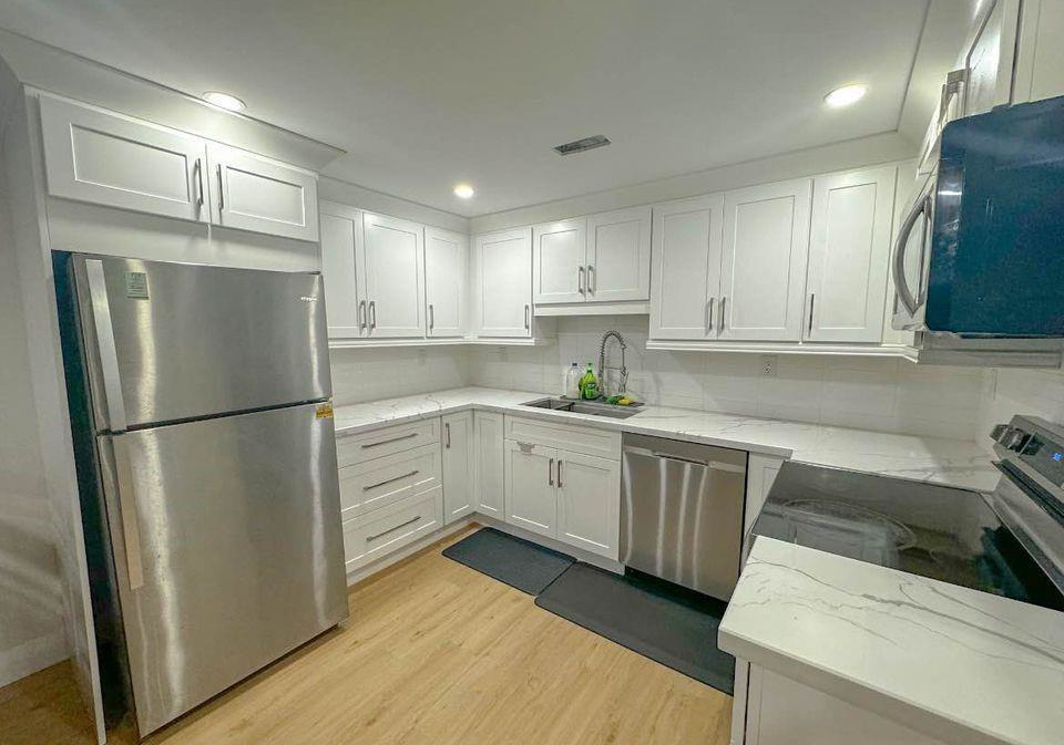 22-hebel-place-kitchener-ontario-40829831