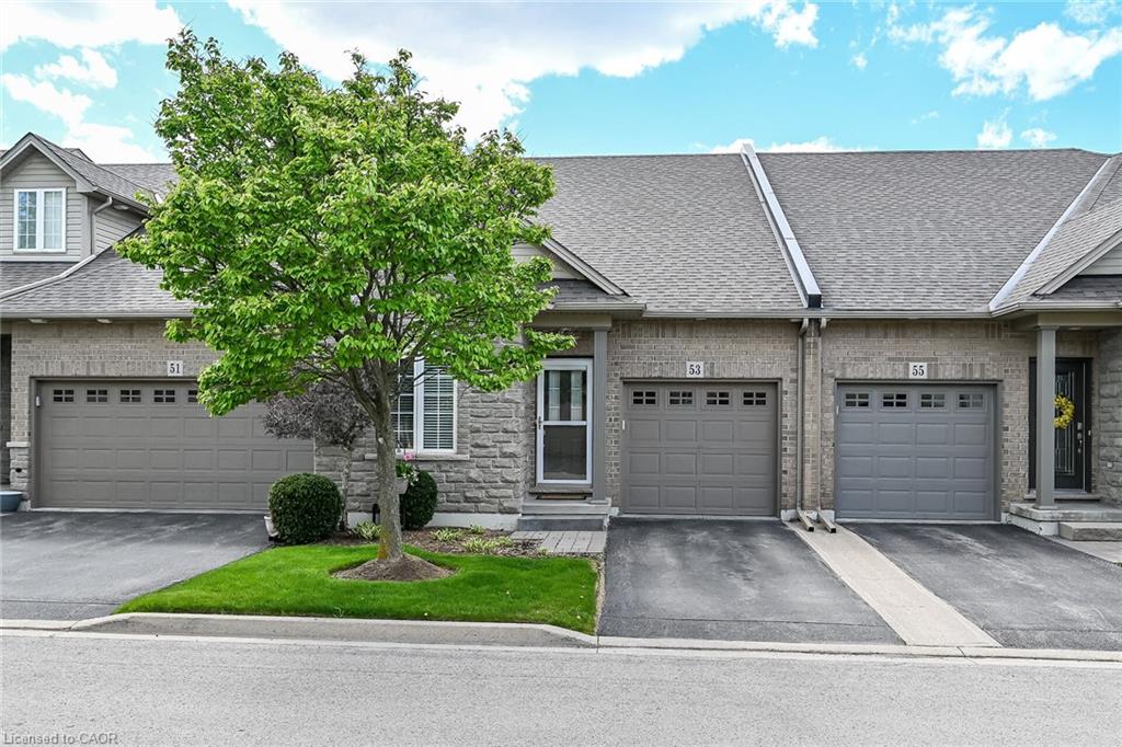 53-hallmark-trail-hamilton-ontario-40829850