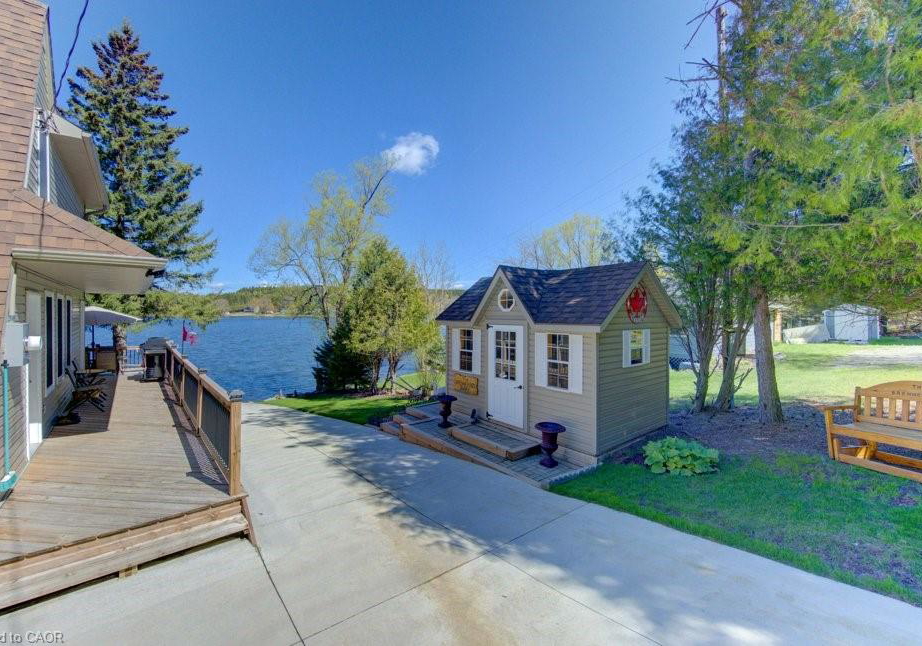 208-road-2-s-conestogo-lake-ontario-40829859
