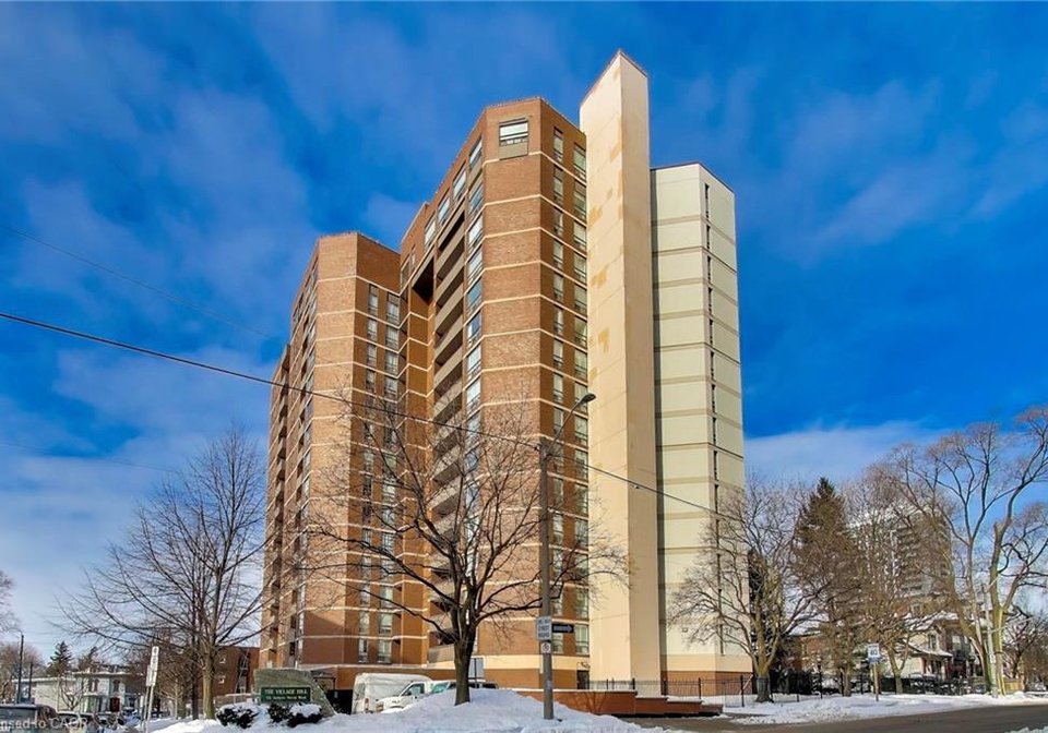 222-jackson-street-w-hamilton-ontario-40829869