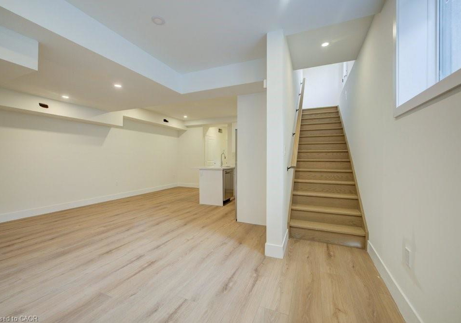 17-downey-street-kitchener-ontario-40829894