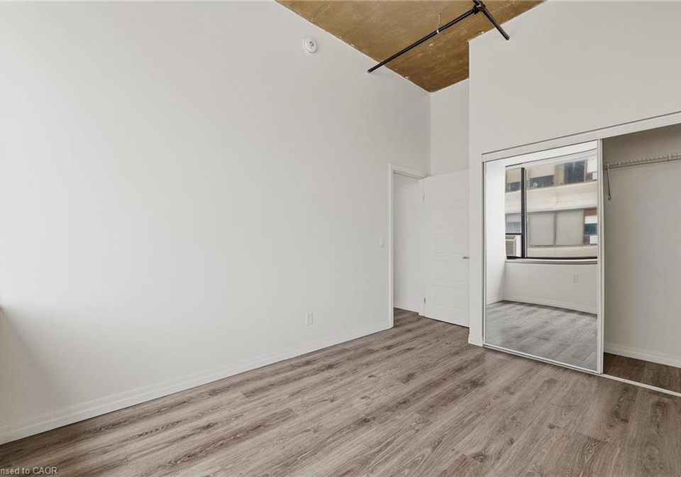 30-duke-street-kitchener-ontario-40829911