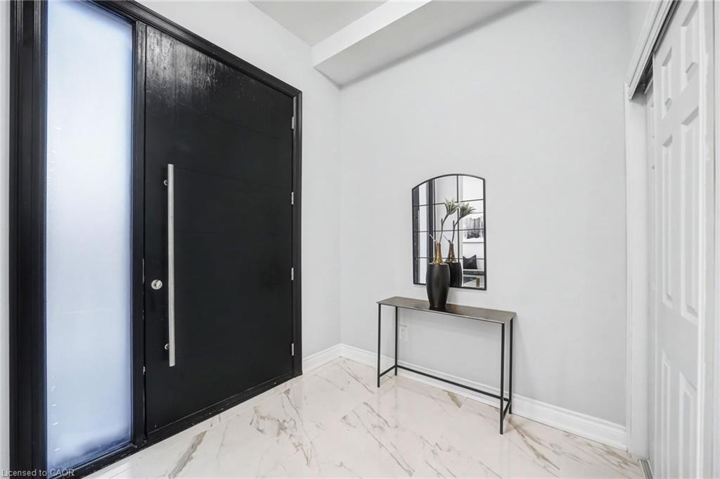 75-kenilworth-avenue-toronto-ontario-40829916