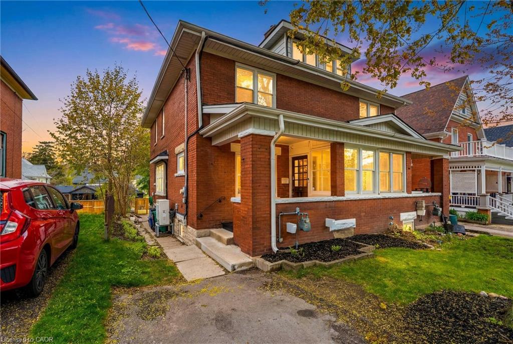 36-louisa-street-kitchener-ontario-40829973