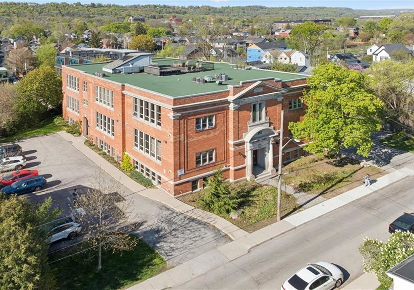 357-hunter-street-w-hamilton-ontario-40829975