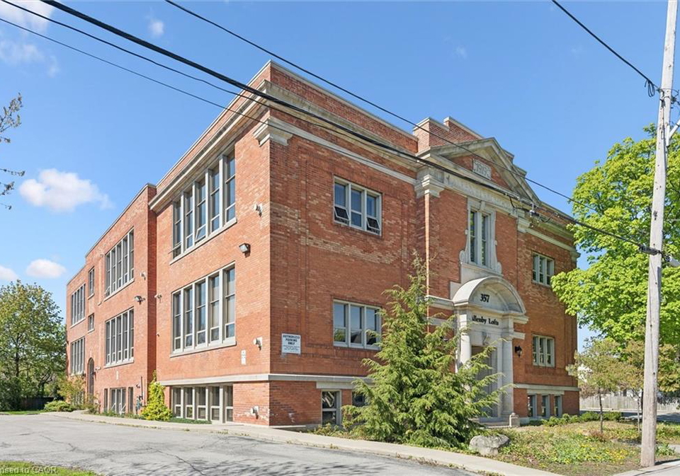 357-hunter-street-w-hamilton-ontario-40829975
