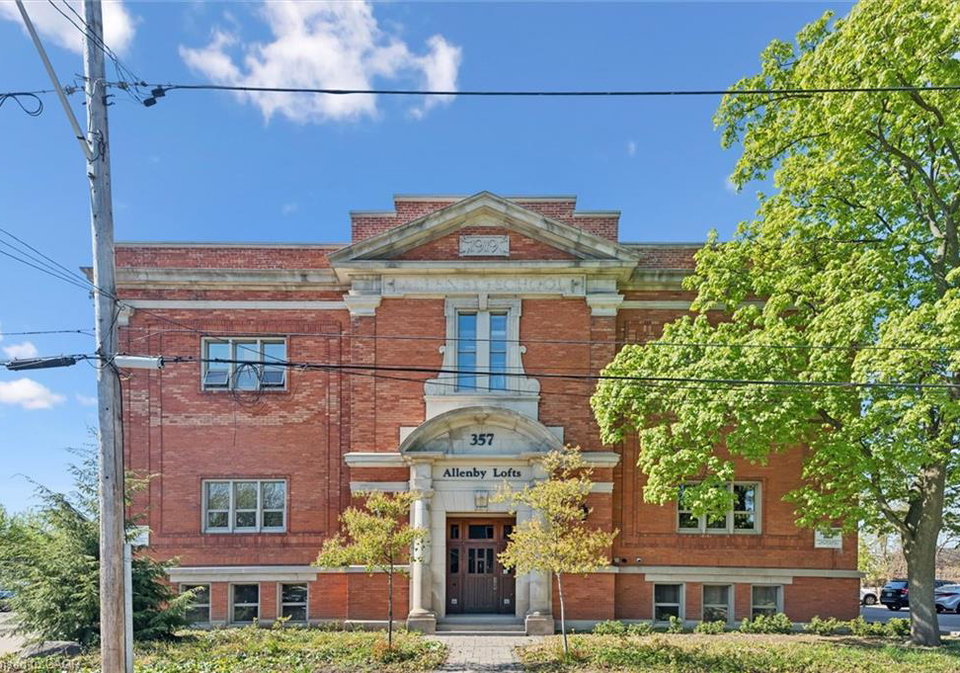 357-hunter-street-w-hamilton-ontario-40829975