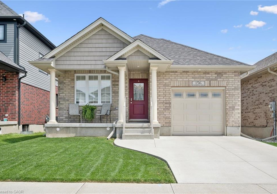 156-woodberry-crescent-elmira-ontario-40829983