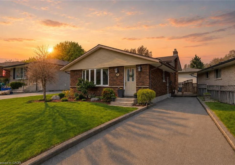 10-bosworth-crescent-kitchener-ontario-40829989
