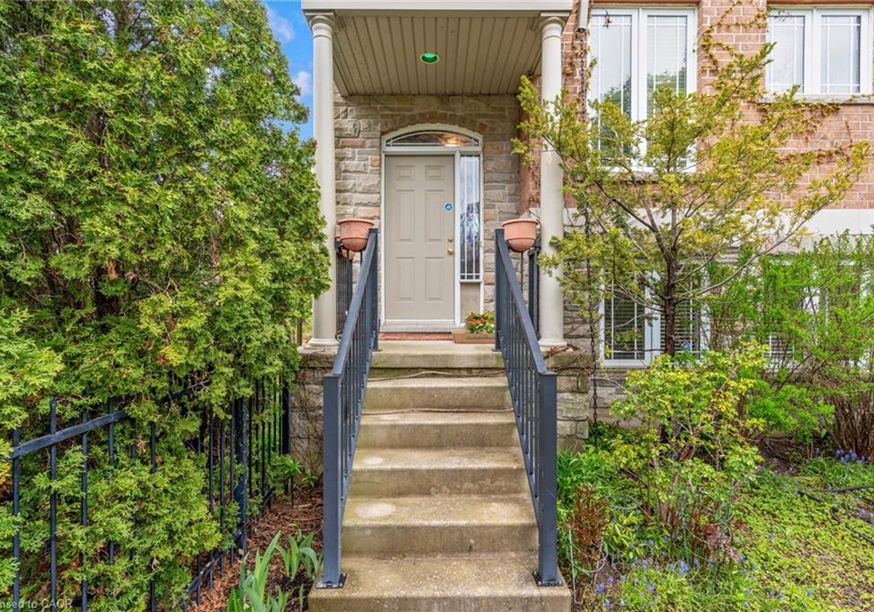 53-grosvenor-lane-cambridge-ontario-40830044