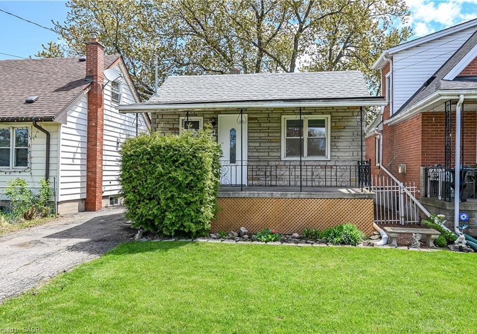 584-waterloo-street-hamilton-ontario-40830071