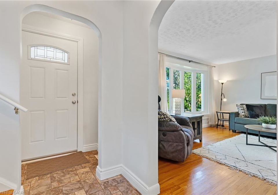 161-hedley-street-cambridge-ontario-40830073