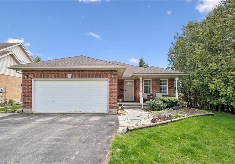 5-clarke-street-elora-ontario-40830080