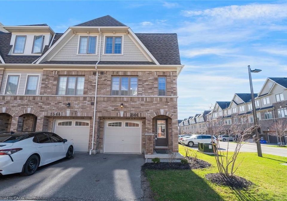 2566-mojave-path-oshawa-ontario-40830105