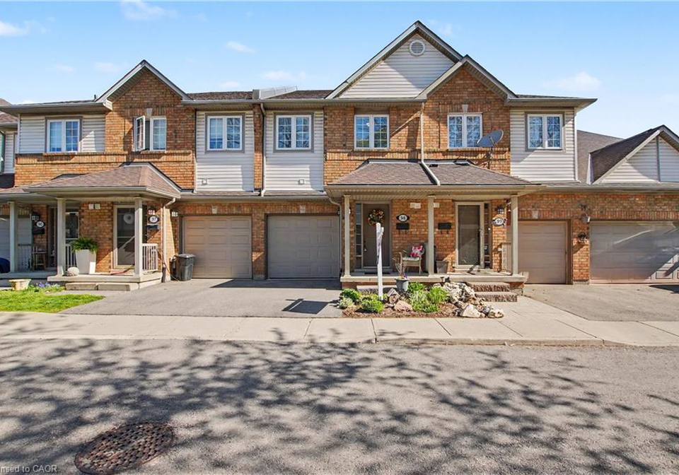 100-beddoe-drive-hamilton-ontario-40830139