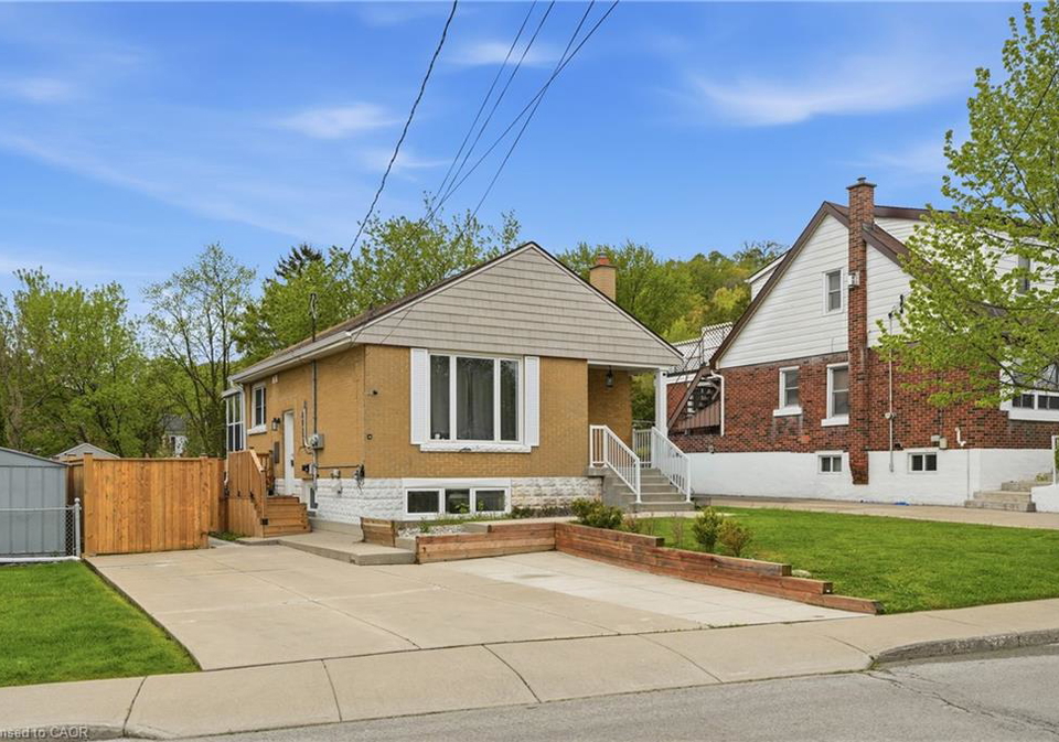 38-dunkirk-drive-hamilton-ontario-40830166