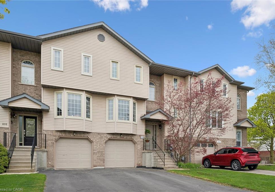 203-baker-street-waterloo-ontario-40830171