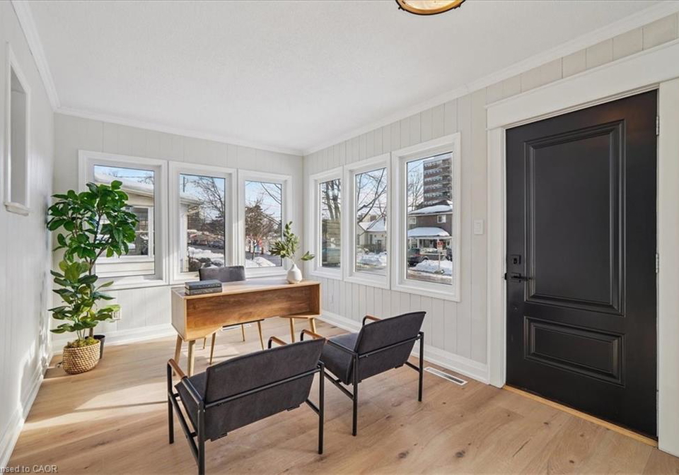 135-deane-avenue-oakville-ontario-40830173