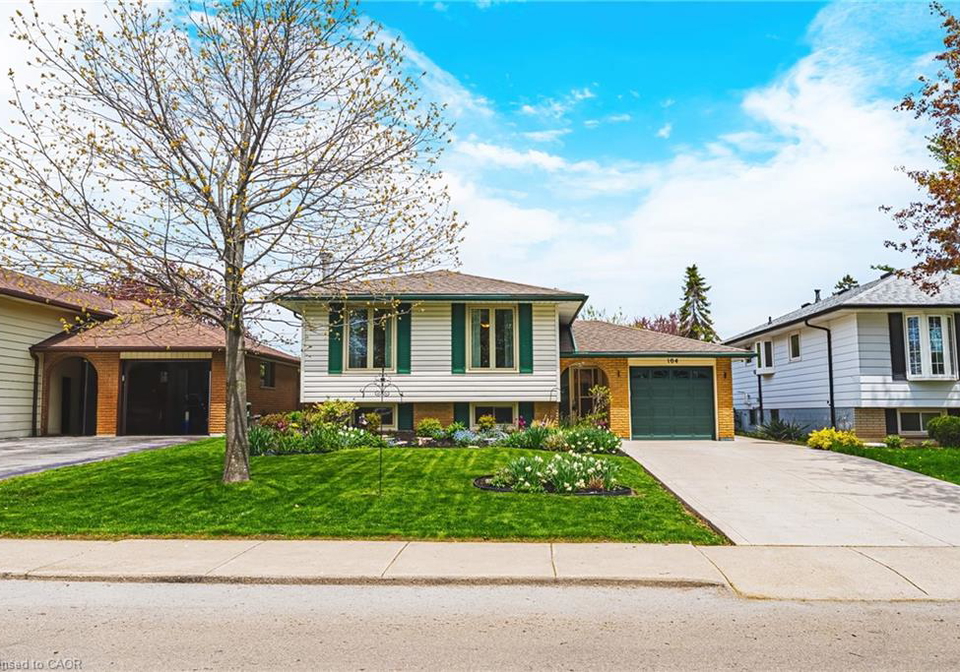 104-gardiner-drive-hamilton-ontario-40830180