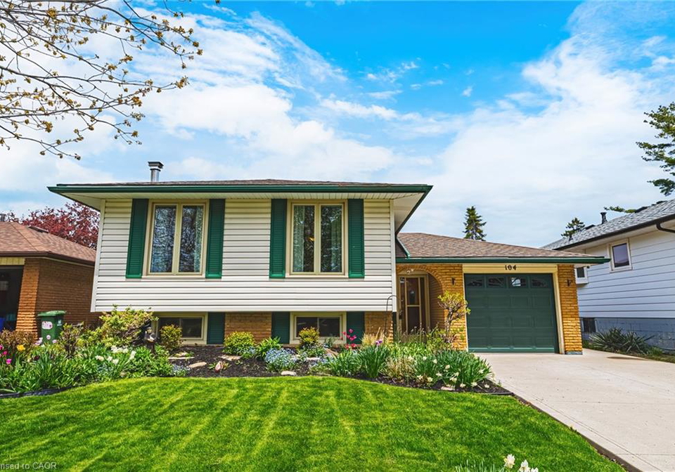104-gardiner-drive-hamilton-ontario-40830180