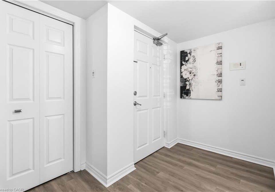1340-main-street-e-milton-ontario-40830232
