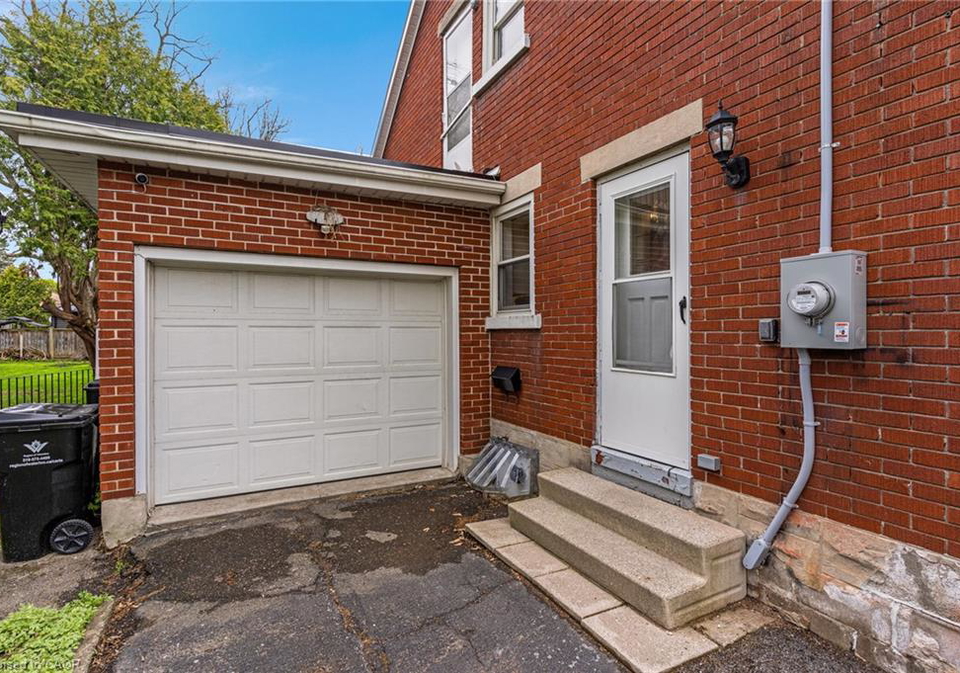 305-main-street-cambridge-ontario-40830248