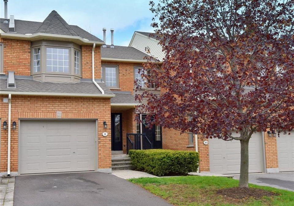 8-huntingwood-avenue-dundas-ontario-40830272