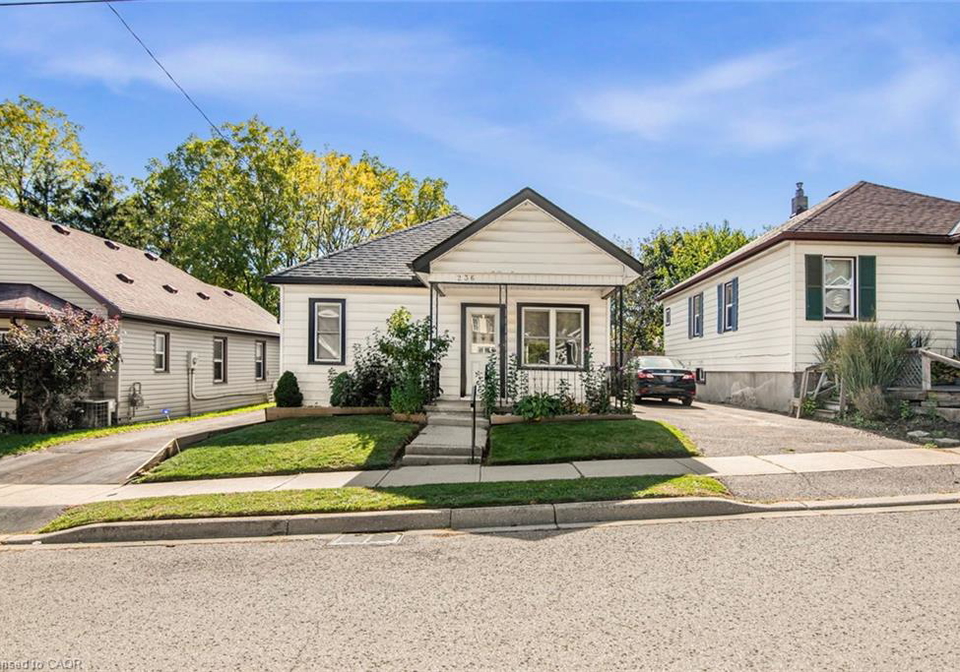 236-grove-street-simcoe-ontario-40830285