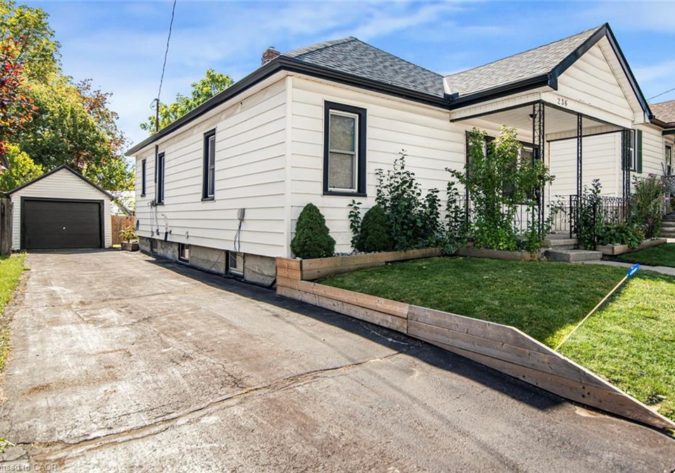 236-grove-street-simcoe-ontario-40830285