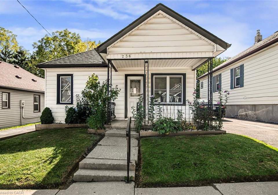 236-grove-street-simcoe-ontario-40830285