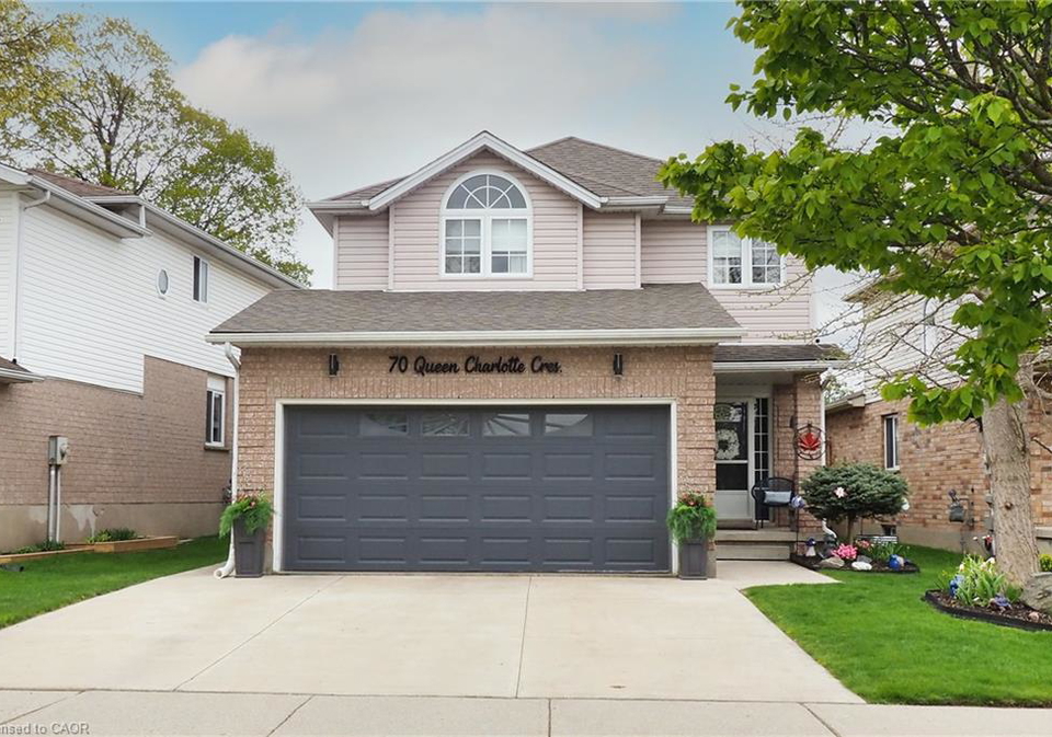 70-queen-charlotte-crescent-kitchener-ontario-40830310