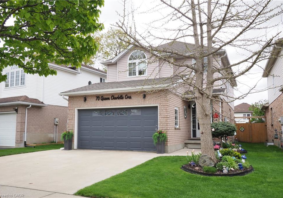 70-queen-charlotte-crescent-kitchener-ontario-40830310