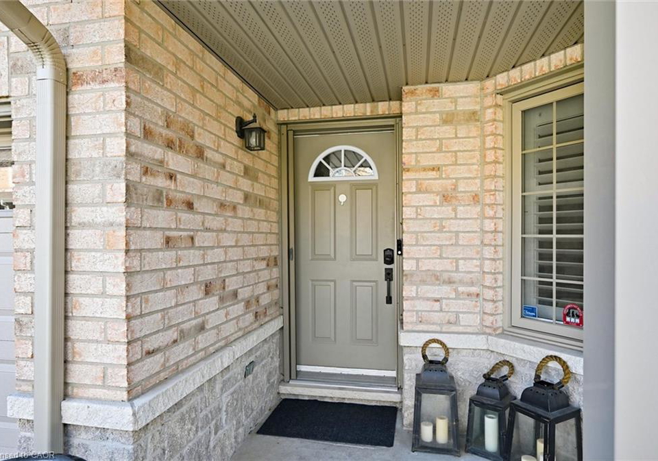 25-hamilton-street-s-waterdown-ontario-40830336