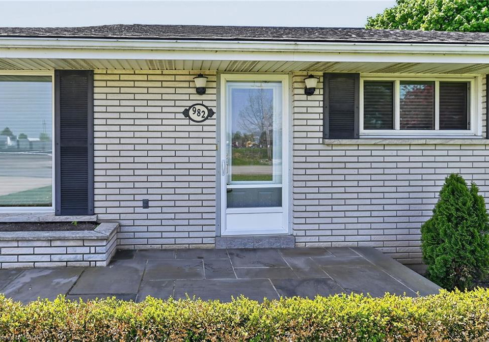 982-concession-11-walpole-road-hagersville-ontario-40830385