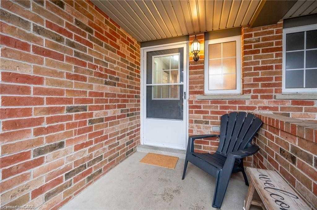 27-max-becker-drive-kitchener-ontario-40830438