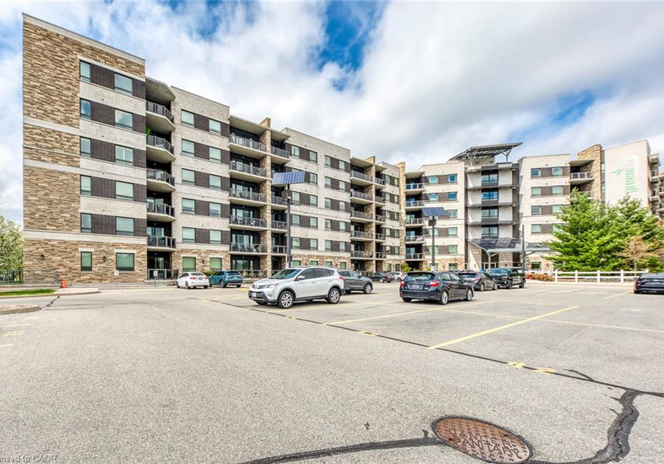 33-whitmer-street-milton-ontario-40830452