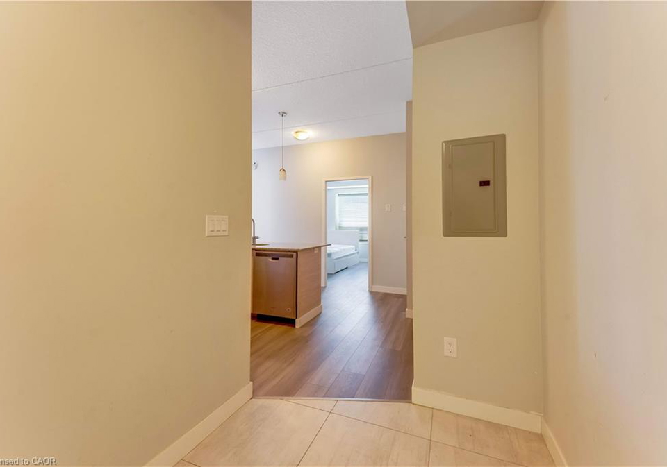 318-spruce-street-waterloo-ontario-40830468
