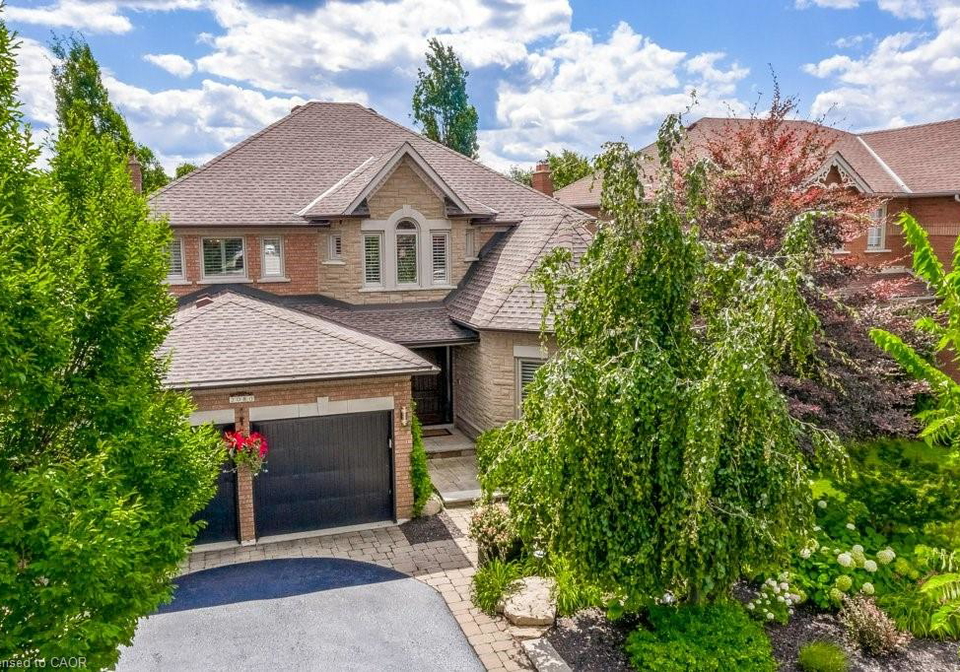 2080-mckerlie-crescent-burlington-ontario-40830469