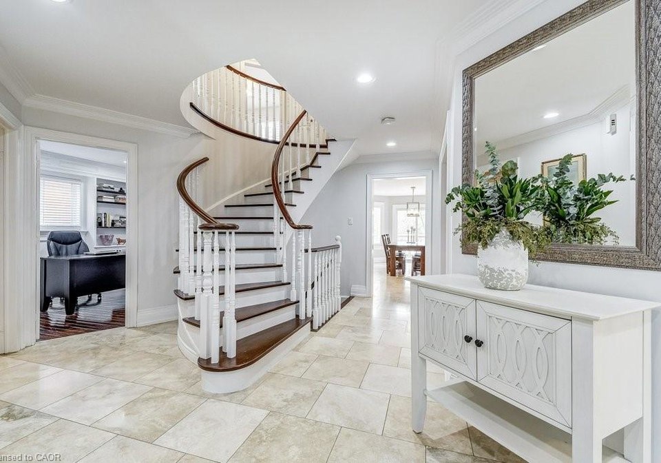 2080-mckerlie-crescent-burlington-ontario-40830469