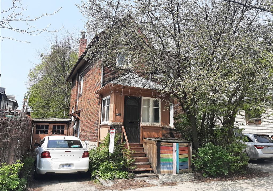 180-dufferin-street-toronto-ontario-40830476