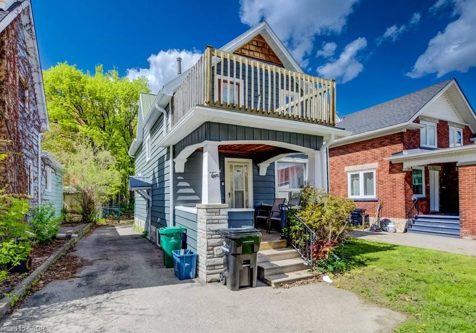 10-marshall-street-waterloo-ontario-40830480