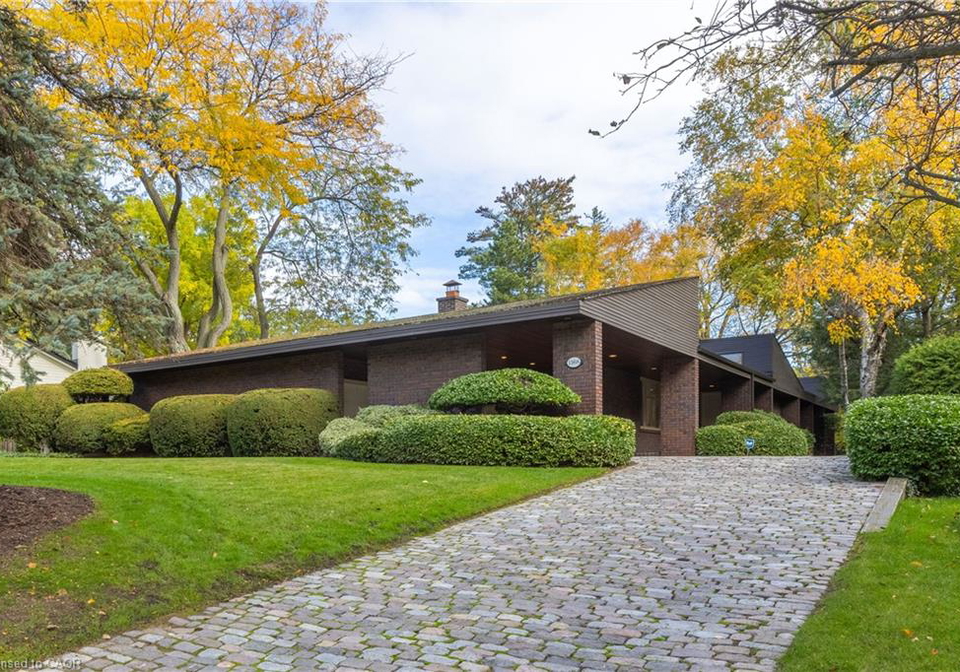 1168-carey-road-oakville-ontario-40830519