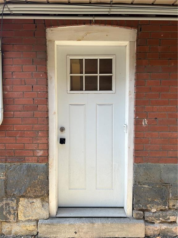 133-park-row-n-hamilton-ontario-40830583