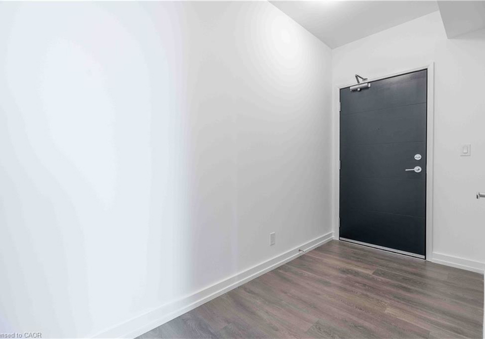 75-james-street-s-hamilton-ontario-40830591