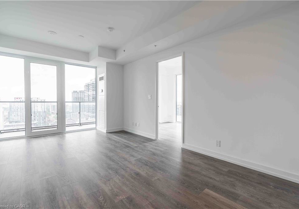 75-james-street-s-hamilton-ontario-40830591