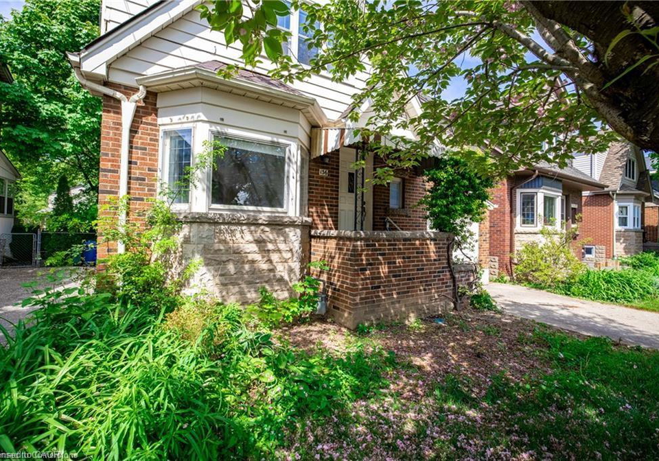 136-glen-road-hamilton-ontario-40830594