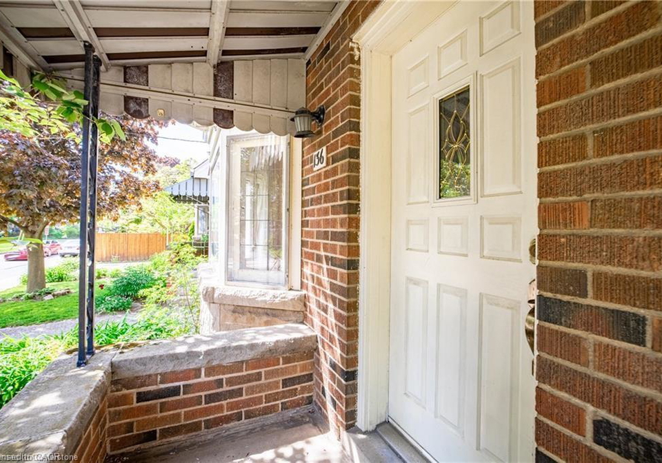 136-glen-road-hamilton-ontario-40830594