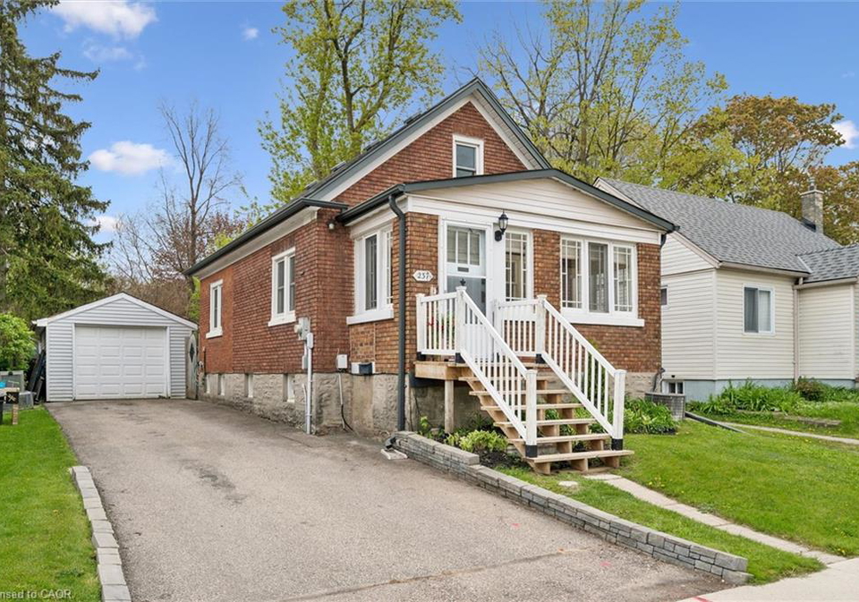 237-borden-avenue-s-kitchener-ontario-40830600