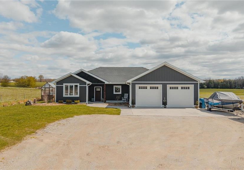 401372-grey-road-4-hanover-ontario-40830602